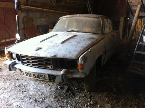 Rover P6 barn find