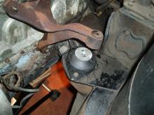 VW Jetta/Golf engine mount in Rover P6 base unit